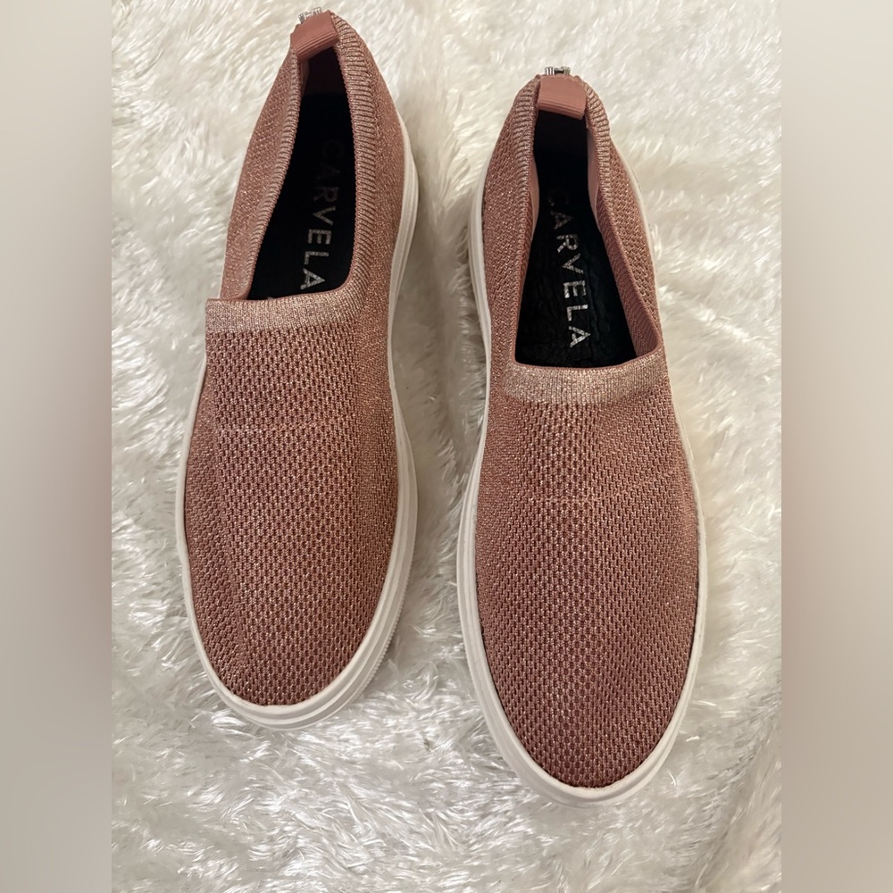 Carvela pink fabric slip on sneakers Size US 8.5/9 EUR 40